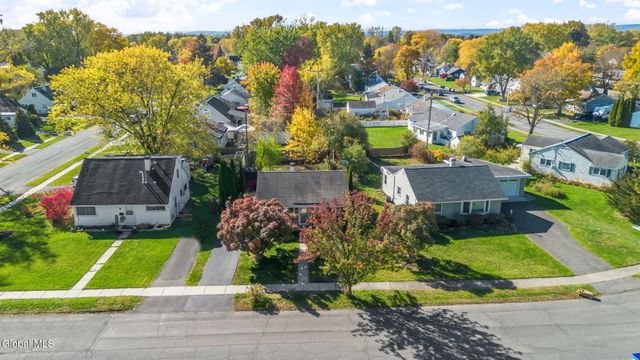 20 Arthur Drive, Albany, NY 12208