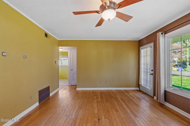 20 Arthur Drive, Albany, NY 12208