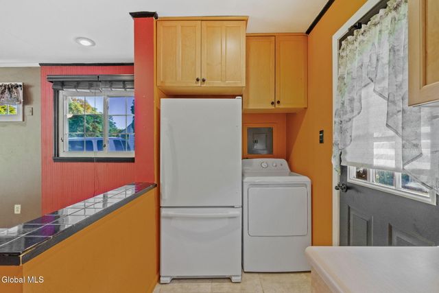 20 Arthur Drive, Albany, NY 12208