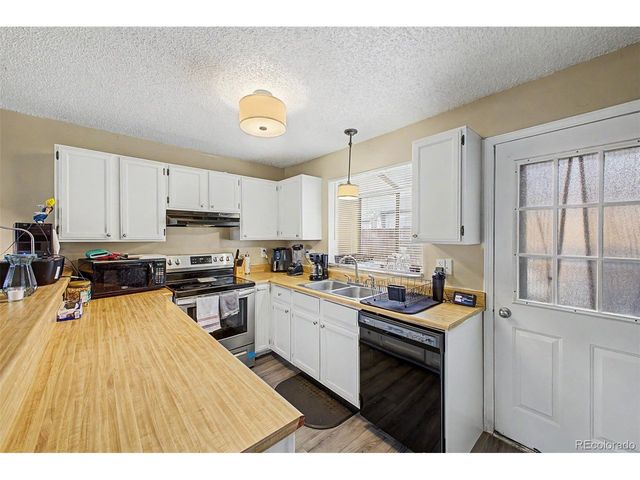 17125 E Chenango Ave D, Aurora, CO 80015
