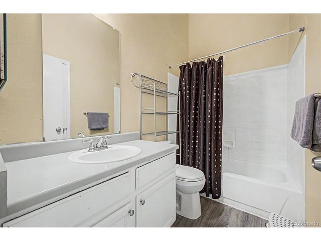 17125 E Chenango Ave D, Aurora, CO 80015