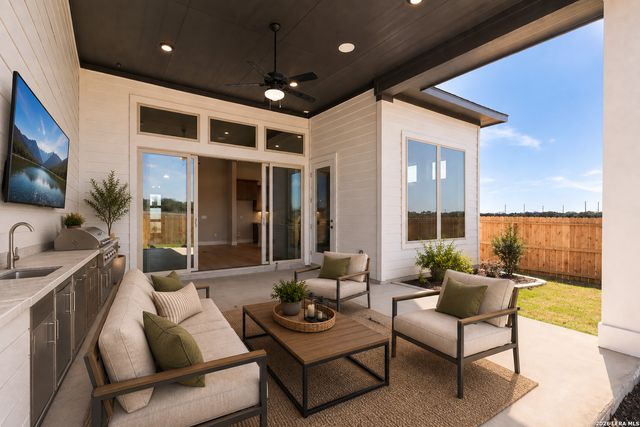 10141 N Heinichen, San Antonio, TX 78254