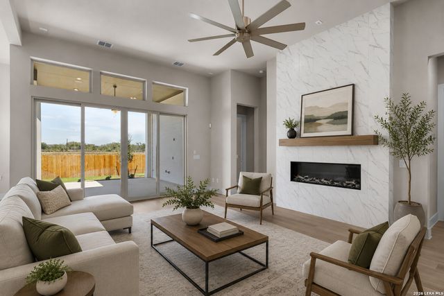 10141 N Heinichen, San Antonio, TX 78254