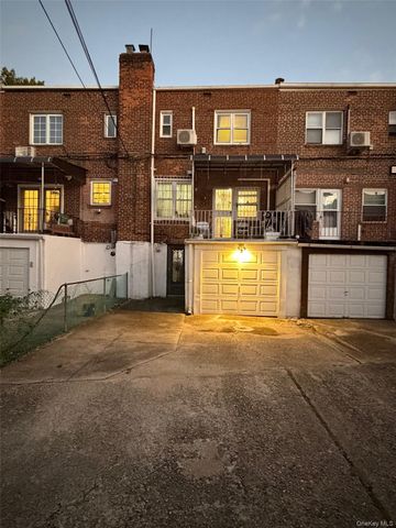 85-23 65th Road, Rego Park, NY 11374