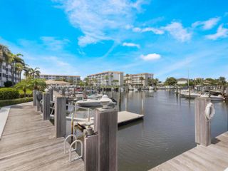 911 Gardenia Drive E 150, Delray Beach, FL 33483