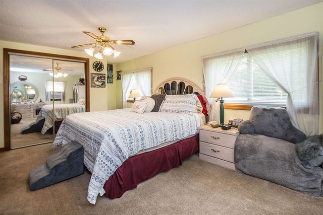 233 Squires Road, Manchester, VT 05255