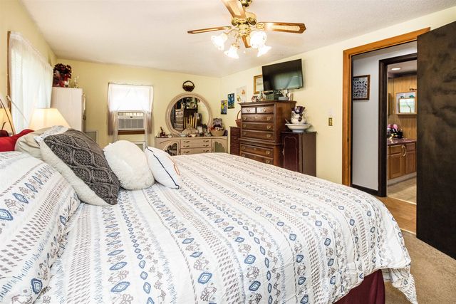 233 Squires Road, Manchester, VT 05255