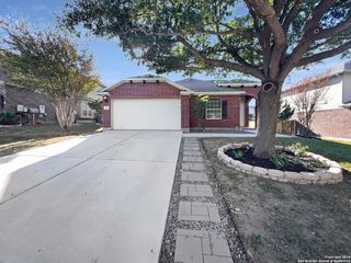 335 Cylamen, New Braunfels, TX 78132