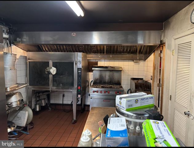 1242 W LOMBARD ST, Baltimore, MD 21223