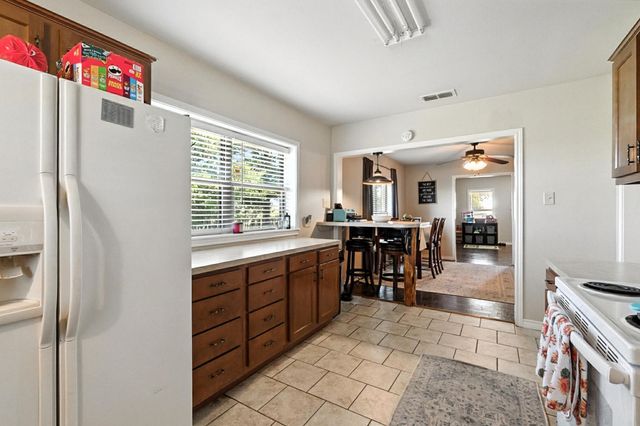 11775 CR 242, Clyde, TX 79510