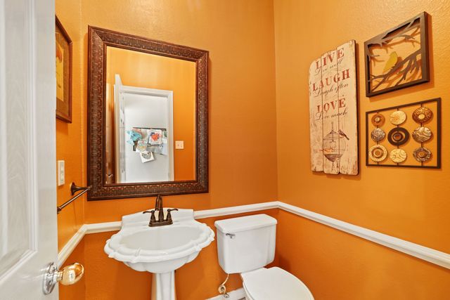 2321 Megan Way, Arlington, TX 76016