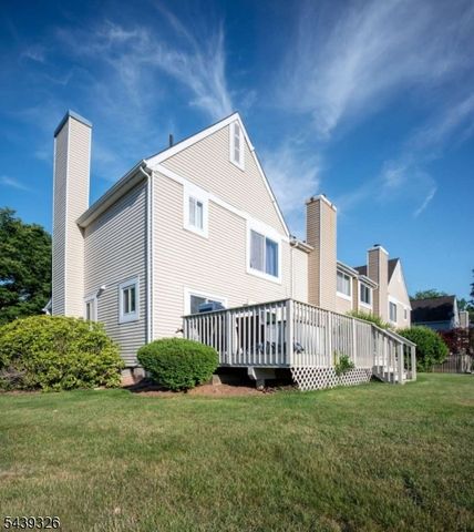 132 Longacre Ct, Hillsborough Twp., NJ 08844