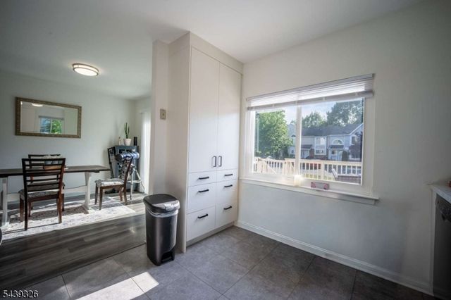 132 Longacre Ct, Hillsborough Twp., NJ 08844