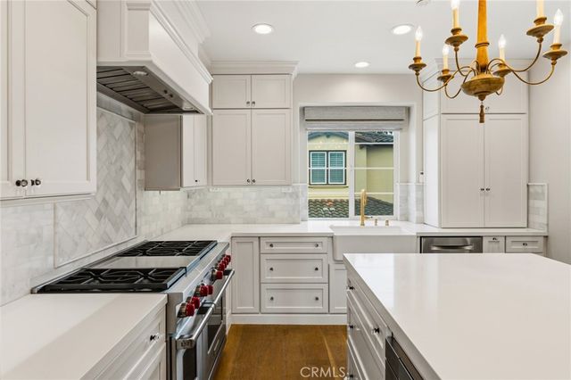 21261 Baeza, Huntington Beach, CA 92648