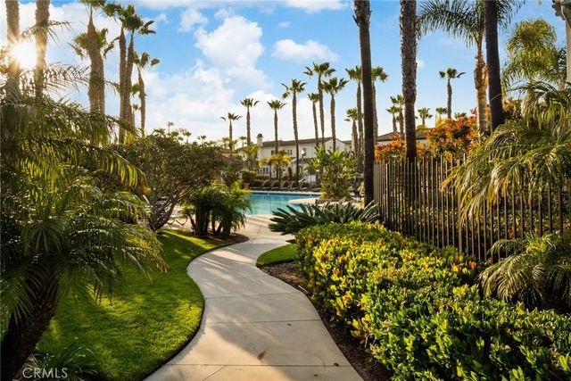 21261 Baeza, Huntington Beach, CA 92648