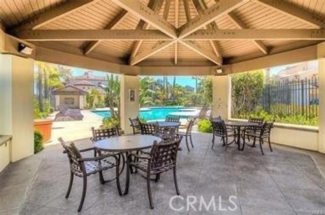 21261 Baeza, Huntington Beach, CA 92648