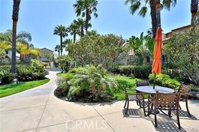 21261 Baeza, Huntington Beach, CA 92648