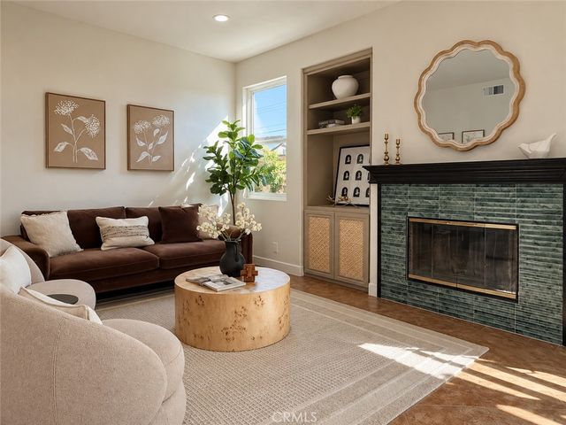 6262 Silverbridge Street, Westminster, CA 92683