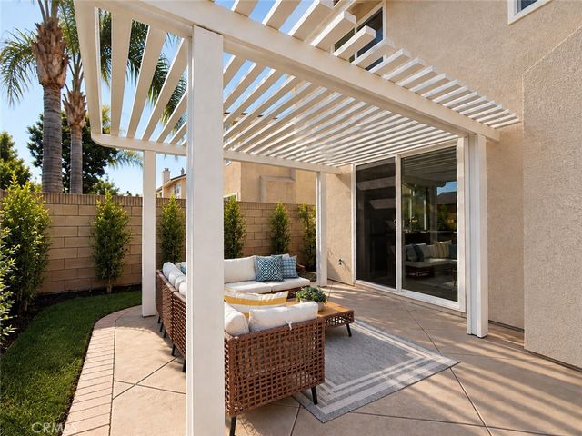 6262 Silverbridge Street, Westminster, CA 92683