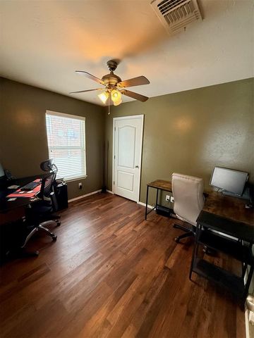 9525 SW 25th Street, Oklahoma City, OK 73128