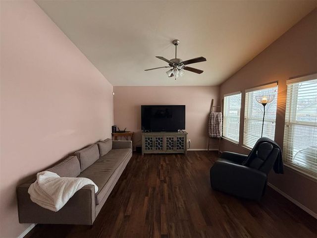 9525 SW 25th Street, Oklahoma City, OK 73128