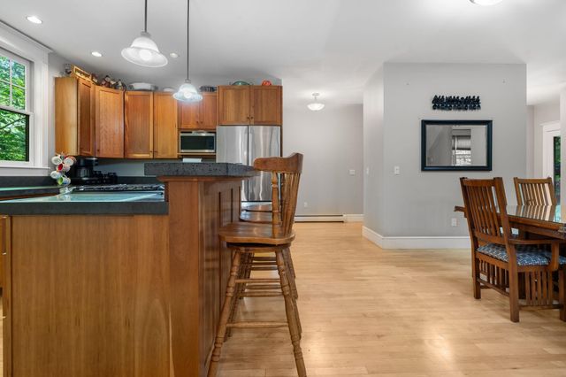 12 Fernwood Lane, Grantham, NH 03753