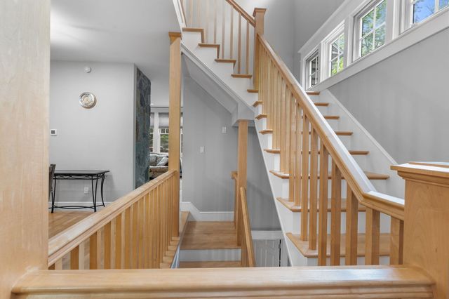 12 Fernwood Lane, Grantham, NH 03753