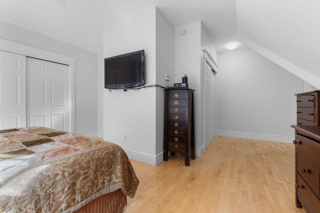 12 Fernwood Lane, Grantham, NH 03753