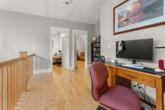 12 Fernwood Lane, Grantham, NH 03753