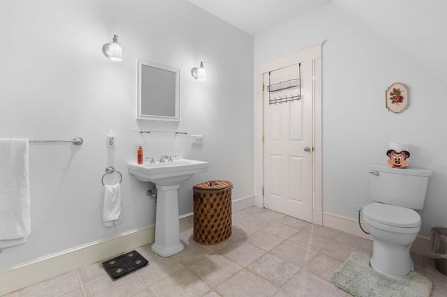 12 Fernwood Lane, Grantham, NH 03753