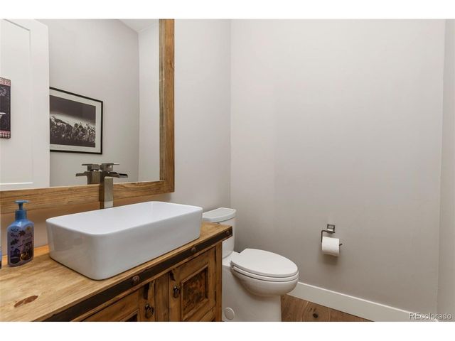 2227 Majestic Dr, Fort Collins, CO 80528