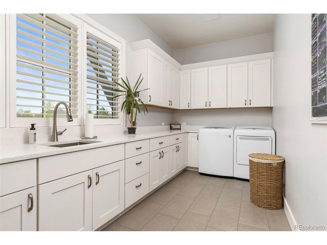 2227 Majestic Dr, Fort Collins, CO 80528