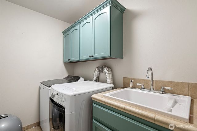 659 Joy Street, Eatonville, WA 98328