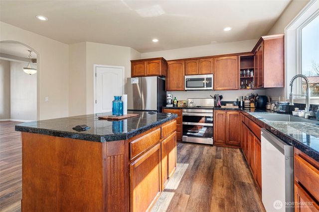 659 Joy Street, Eatonville, WA 98328