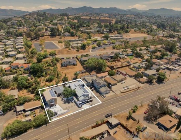 8555-57 Winter Gardens Blvd, Lakeside, CA 92040