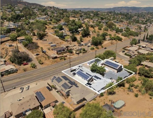 8555-57 Winter Gardens Blvd, Lakeside, CA 92040