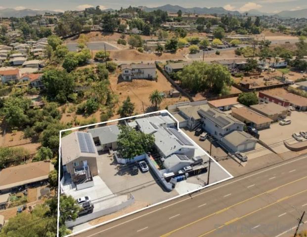 8555-57 Winter Gardens Blvd, Lakeside, CA 92040