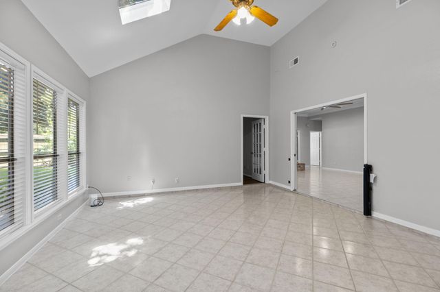 8007 Tustin Drive, Houston, TX 77095