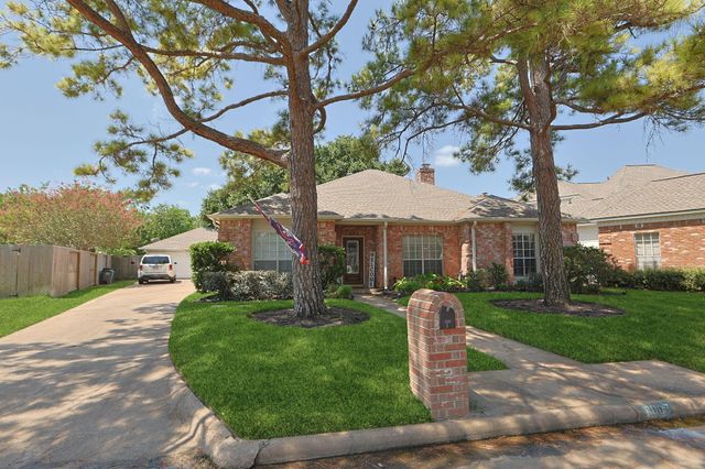 8007 Tustin Drive, Houston, TX 77095