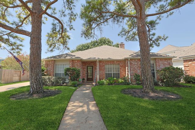 8007 Tustin Drive, Houston, TX 77095