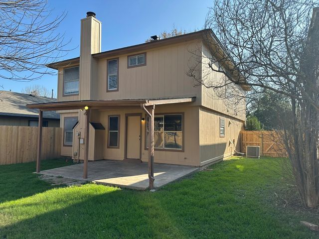 814 Smoke Signal PASS, Pflugerville, TX 78660