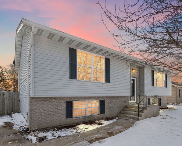 2461 S Hansen Boulevard, Hobart, IN 46342