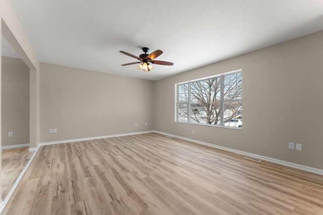 2461 S Hansen Boulevard, Hobart, IN 46342