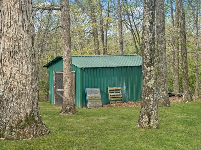 130 Wayne Threatt Rd, Dover, TN 37058