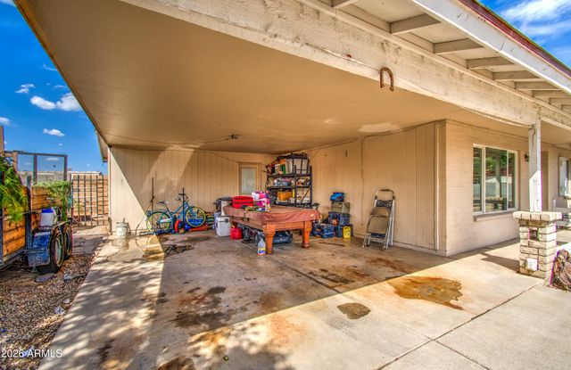7530 W ROMA Avenue, Phoenix, AZ 85033