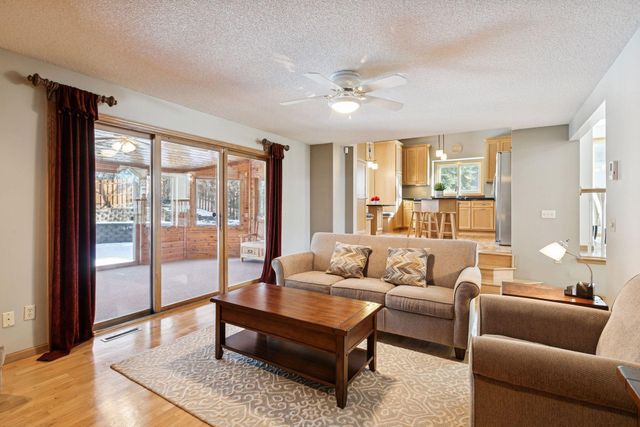 1507 Arden Vista Court, Arden Hills, MN 55112