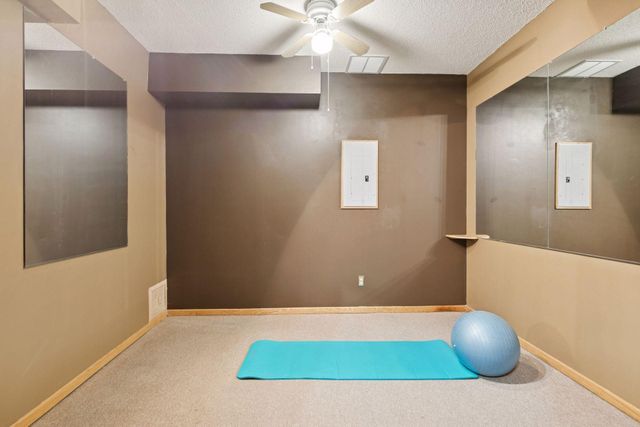 1507 Arden Vista Court, Arden Hills, MN 55112