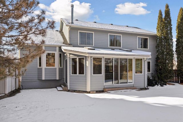 1507 Arden Vista Court, Arden Hills, MN 55112