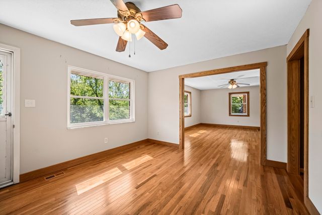 4459 5th Street Road, Huntington, WV 25701