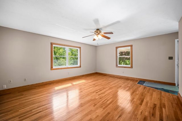 4459 5th Street Road, Huntington, WV 25701